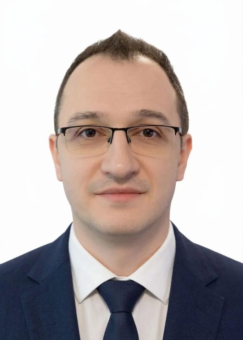 Сидоренко Артем Юсупович